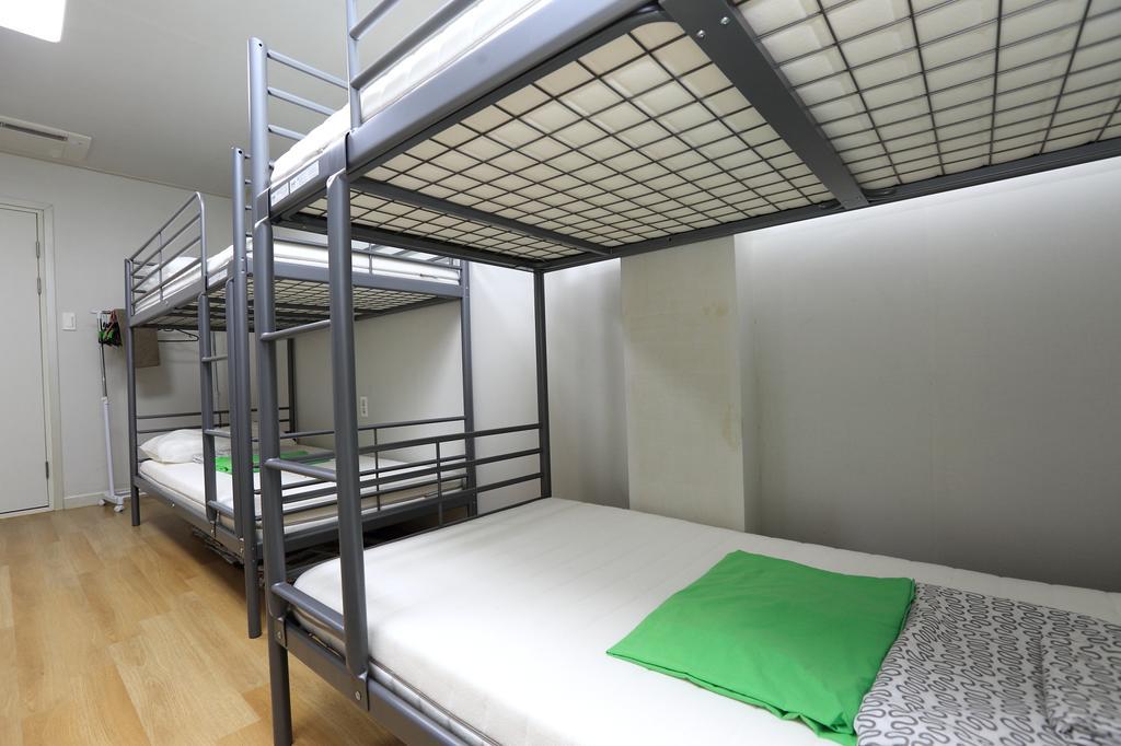 Maison Sondemul Guesthouse Чеджу Екстериор снимка