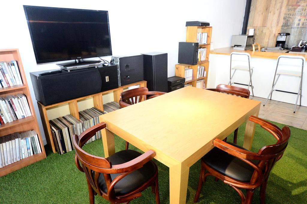 Maison Sondemul Guesthouse Чеджу Екстериор снимка